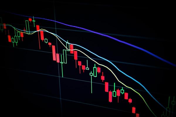 Should You Fix or Float? A Plain-English Guide for 2025